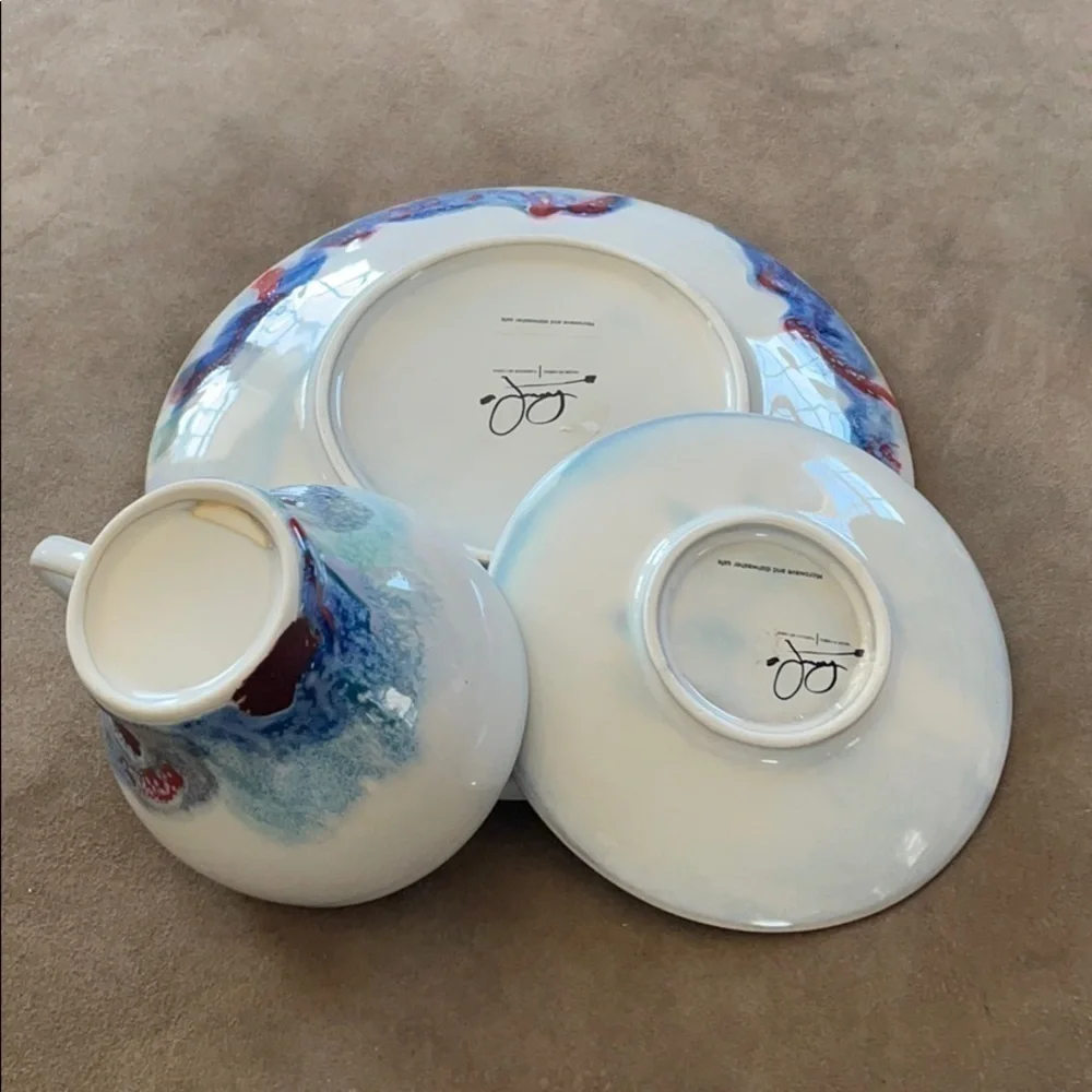 HOST Pick🌟 Modernist Signed Handcrafted Ceramic 𝅺Set (3) Dish, Cup & Saucer